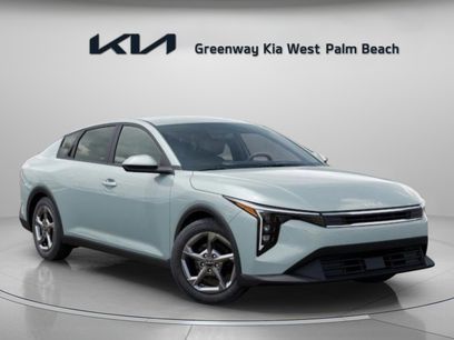 New 2026 Kia K4 LXS