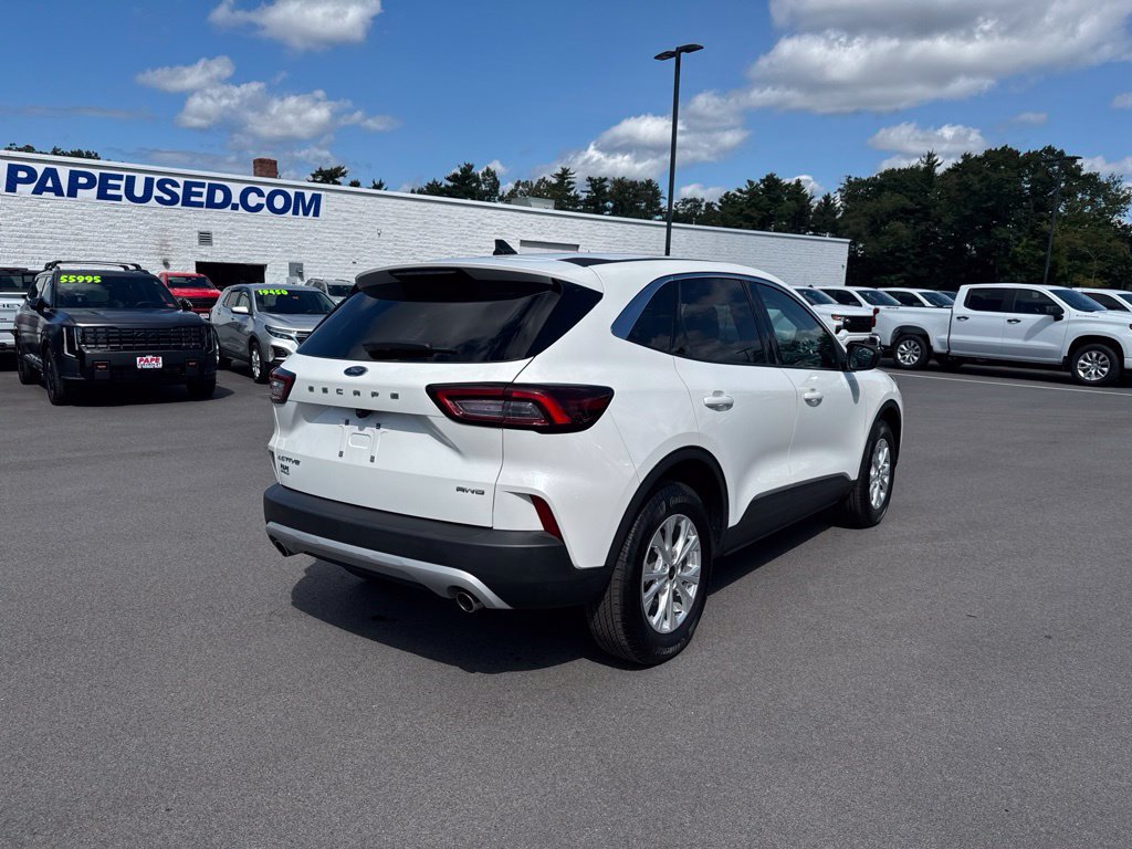 Used 2023 Ford Escape Active AWD/4WD image 4
