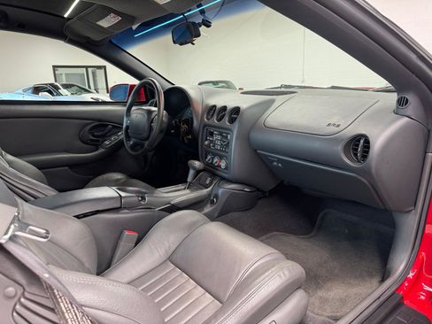 Used 1998 Pontiac Firebird Formula RWD image 14