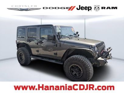 Used 2017 Jeep Wrangler Unlimited Rubicon w/ Connectivity Group