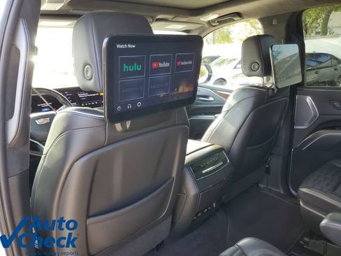 Certified 2023 Cadillac Escalade ESV Sport Platinum AWD/4WD image 14