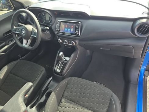 Certified 2021 Nissan Kicks S FWD image 11