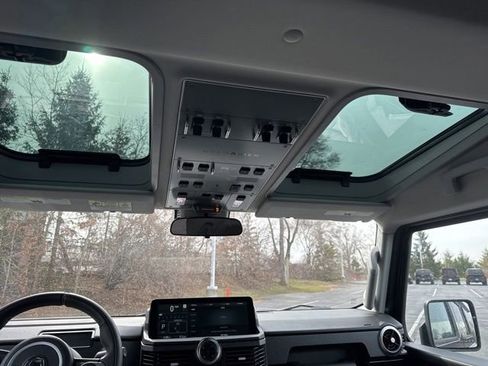 Used 2025 INEOS Grenadier image 24