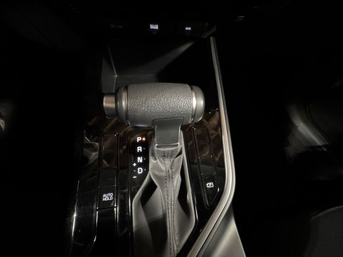 Certified 2025 Kia Niro LX image 26