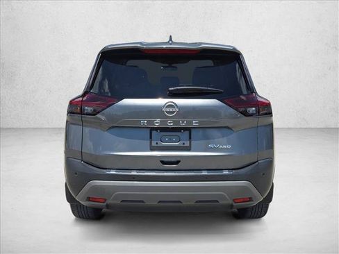 Used 2022 Nissan Rogue SV AWD/4WD image 6