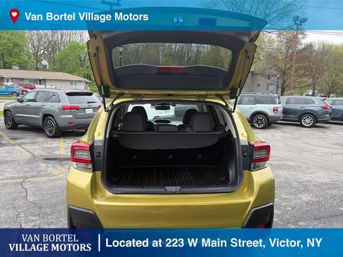 Used 2023 Subaru Crosstrek 2.5i Sport AWD/4WD image 32