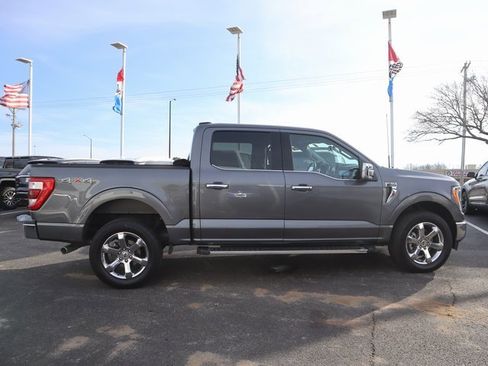 Used 2023 Ford F150 Lariat w/ Trailer Tow Package image 5