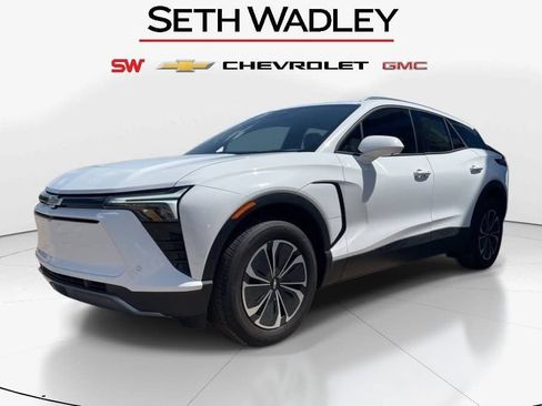 New 2025 Chevrolet Blazer EV LT w/ Super Cruise Package AWD/4WD image 7