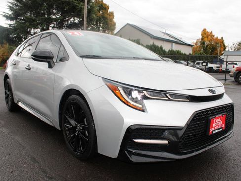 Used 2021 Toyota Corolla SE w/ Carpet Mat Package (TMS) FWD image 7