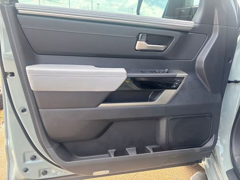 New 2026 Toyota Tundra Limited AWD/4WD image 7