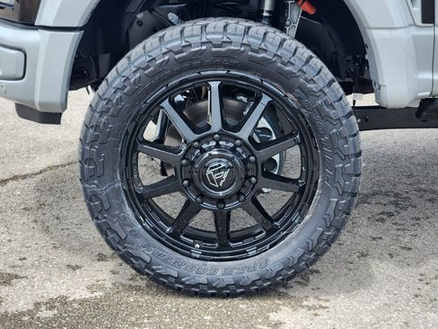 New 2026 Ford F450 Platinum w/ FX4 Off-Road Package AWD/4WD image 10