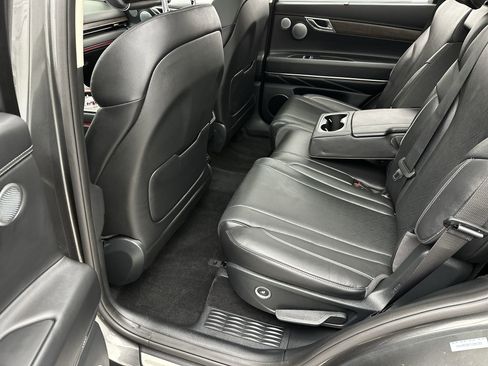 Certified 2026 Genesis GV80 2.5T Advanced AWD/4WD image 23