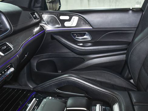 Used 2023 Mercedes-Benz GLS 450 4MATIC image 51