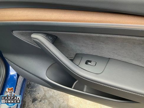 Used 2021 Tesla Model 3 Performance image 70