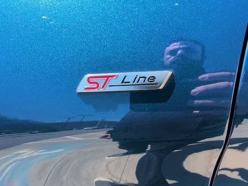 Used 2022 Ford Explorer ST-Line w/ Class IV Trailer Tow Package image 13