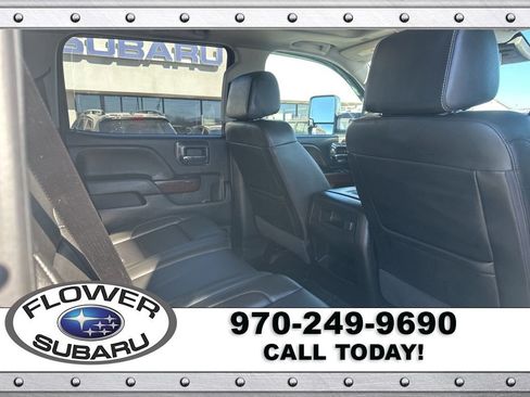 Used 2019 GMC Sierra 3500 SLT image 16