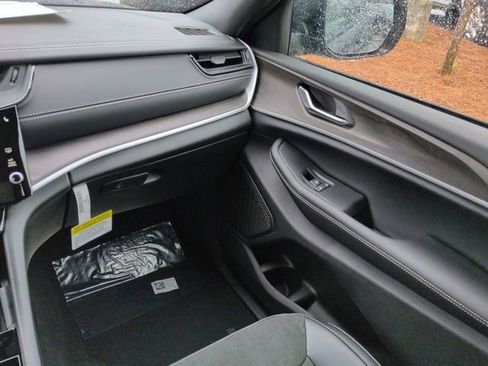 New 2026 Jeep Grand Cherokee Altitude RWD image 15