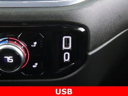 Used 2024 GMC Sierra 2500 SLE w/ SLE Value Package; image 25