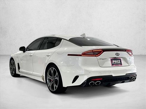 Used 2018 Kia Stinger GT1 RWD image 13