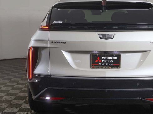 Used 2024 Cadillac Lyriq Tech RWD image 15