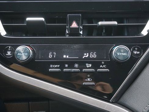 Certified 2023 Toyota Camry XLE image 14