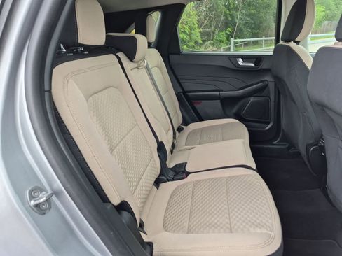Used 2021 Ford Escape SE w/ SE Sport Appearance Package AWD/4WD image 26