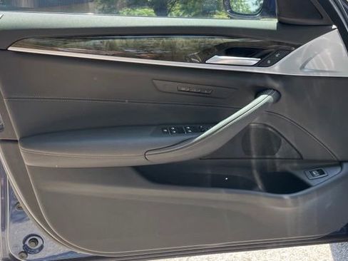 Used 2023 BMW 540i w/ M Sport Package RWD image 13