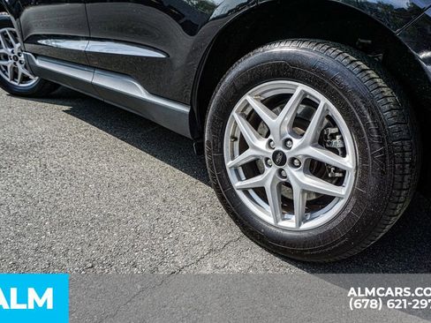 Used 2024 Ford Edge SEL AWD/4WD image 16