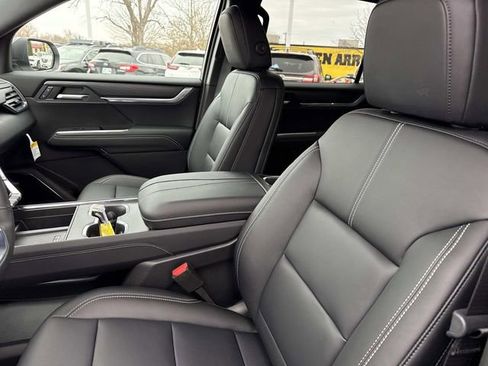 New 2026 GMC Acadia Elevation w/ Black Edition image 14