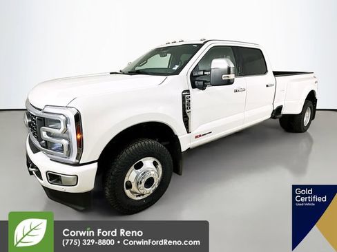 Certified 2024 Ford F350 Platinum image 3