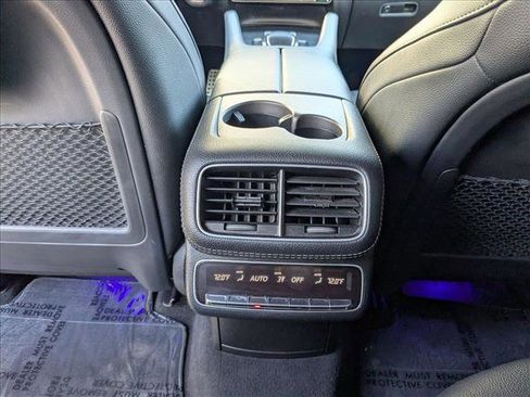 Used 2022 Mercedes-Benz GLS 450 4MATIC image 21
