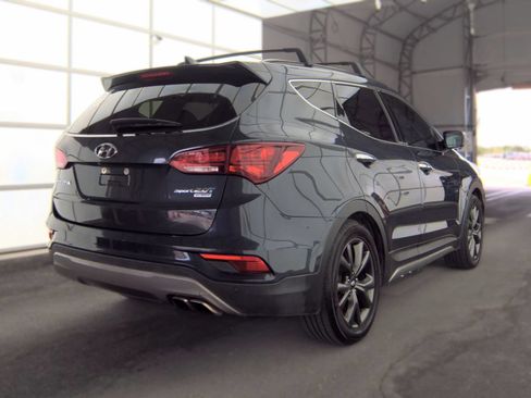 Used 2017 Hyundai Santa Fe Sport w/ 2.0T Ultimate Tech Package 05 FWD image 4