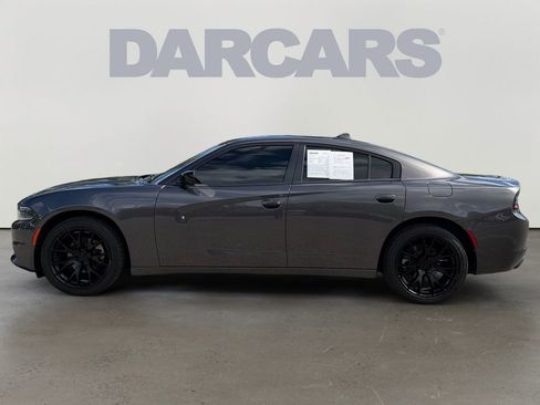 Used 2023 Dodge Charger SXT RWD image 4