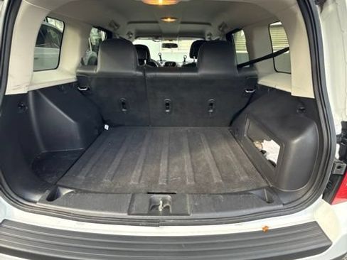 Used 2017 Jeep Patriot Sport w/ Power Value Group FWD image 23