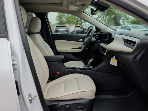 New 2026 Buick Encore GX Avenir w/ Avenir Technology Package AWD/4WD image 42