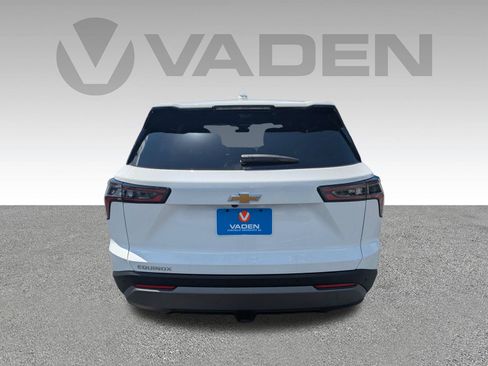 New 2026 Chevrolet Equinox LT w/ Safety and Technology Package FWD image 26