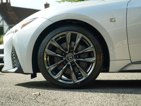 Used 2022 Lexus IS 350 F Sport image 16