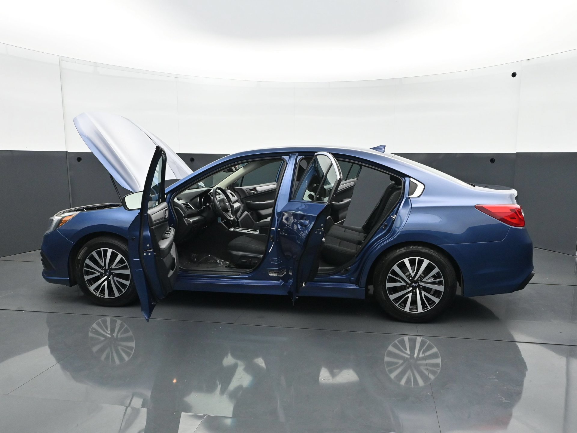 Used 2019 Subaru Legacy 2.5i Premium AWD/4WD image 30