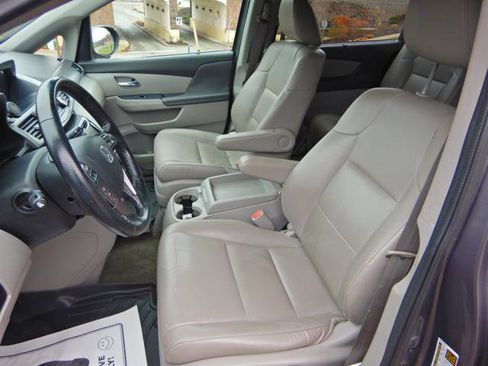 Used 2015 Honda Odyssey EX-L image 12