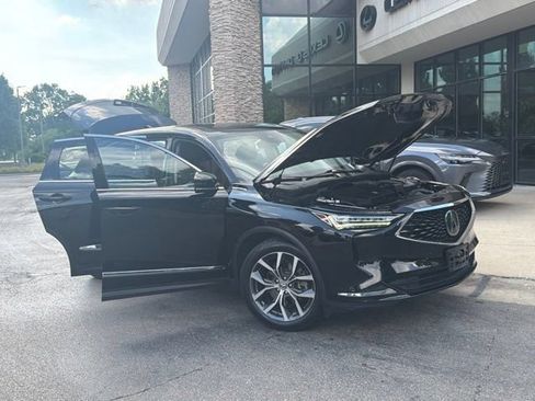 Used 2024 Acura MDX SH-AWD w/ Technology Package image 9