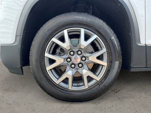 Used 2023 GMC Acadia SLT image 15