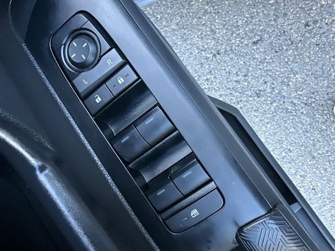 Certified 2025 Toyota Tacoma SR5 image 26