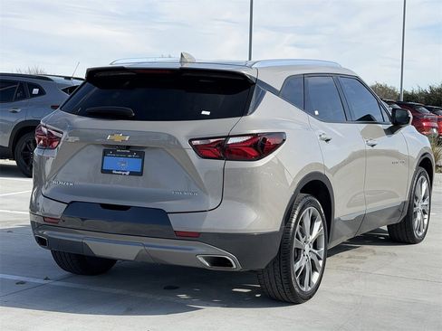 Certified 2022 Chevrolet Blazer Premier w/ Enhanced Convenience Package image 4