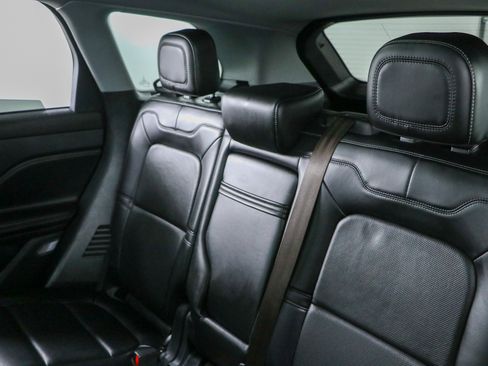 Used 2021 Lincoln Corsair AWD w/ Premium Package image 25