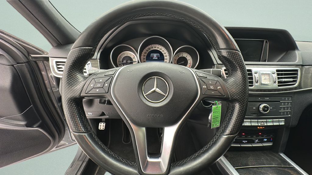 Used 2016 Mercedes-Benz E 350 4MATIC Sedan image 16