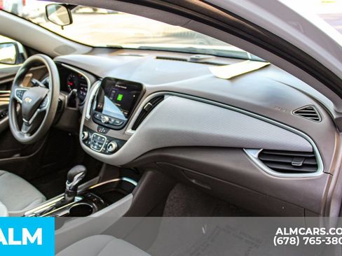 Used 2024 Chevrolet Malibu LT FWD image 22