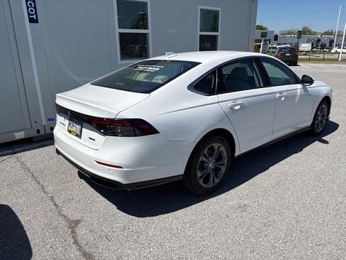 Used 2026 Honda Accord EX-L image 8