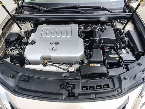 Used 2018 Lexus ES 350 w/ Navigation System Package FWD image 26