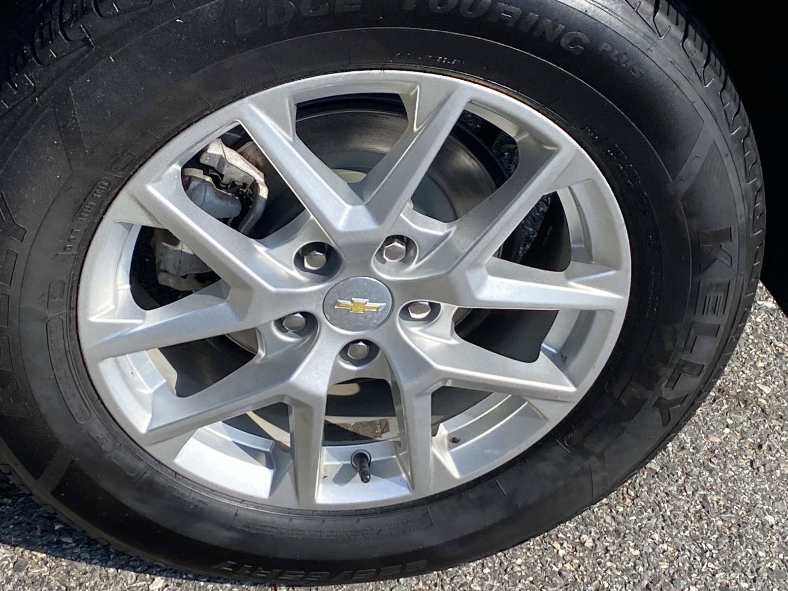 Used 2022 Chevrolet Equinox LS AWD/4WD image 27