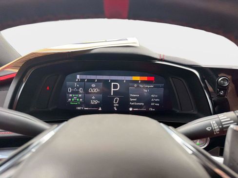 Used 2020 Chevrolet Corvette Stingray Preferred Cpe w/ 2LT Preferred Equipment Group RWD image 21